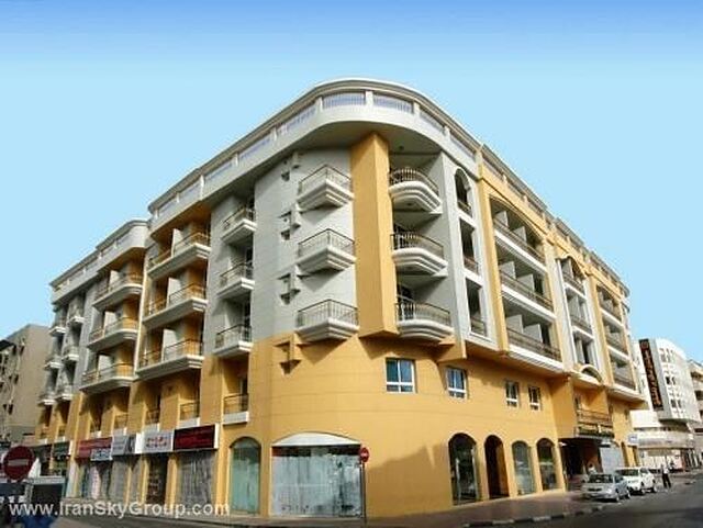 گلدن اسکوئر سوئیت