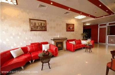 گلدن اسکوئر سوئیت