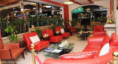 گلدن اسکوئر سوئیت