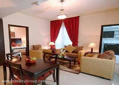 گلدن اسکوئر سوئیت