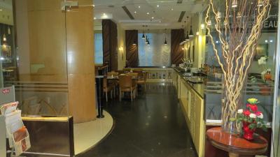 د پارک هتل دوبی