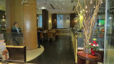 د پارک هتل دوبی