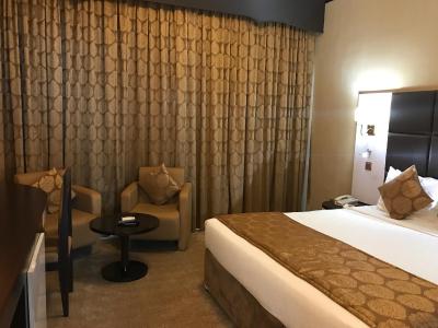 د پارک هتل دوبی