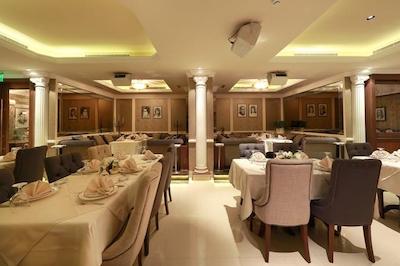 ال خلیج پالاس