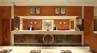 ال خلیج پالاس