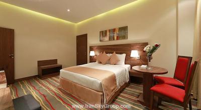 ال خلیج پالاس