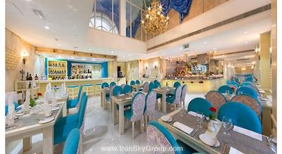 ال خلیج پالاس