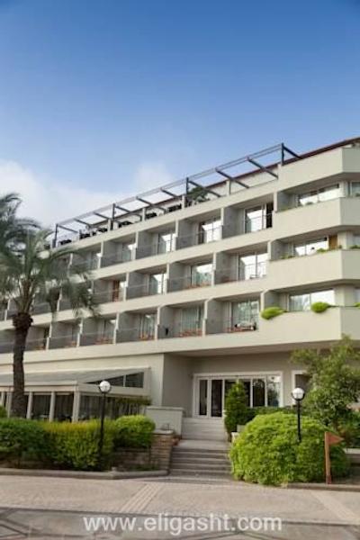 کویینز پارک تورکیز تالسو اند اسپا