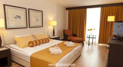 کویینز پارک تورکیز تالسو اند اسپا