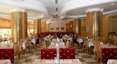 الکوکلر کمر هتل اکس ماکسیم ریزورت