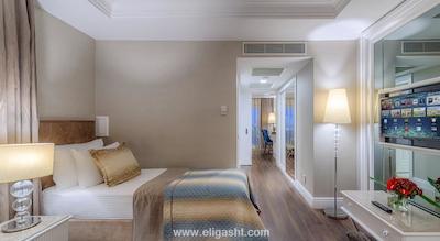 الوا دونا اکسکلوسیو