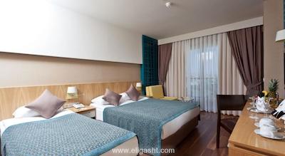 شروود دریمز ریزورت