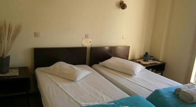 سپرتا تیم هتل