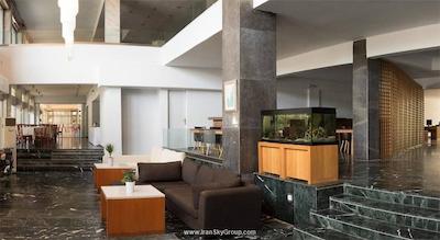 اچرنیس کوللری هتل سویتس