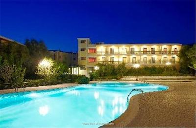 اچرنیس کوللری هتل سویتس