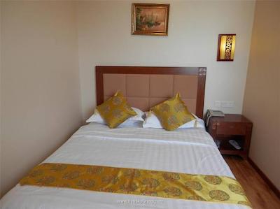 چاینیز کالچر هالیدی هتل-نانلوگوشیانگ