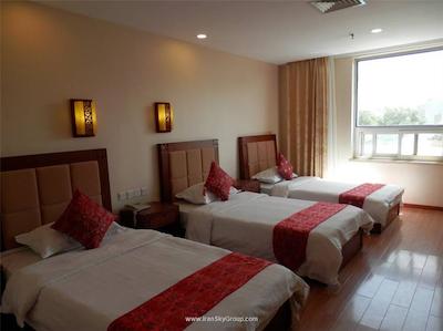 چاینیز کالچر هالیدی هتل-نانلوگوشیانگ