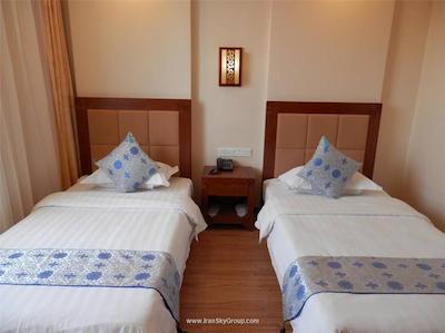 چاینیز کالچر هالیدی هتل-نانلوگوشیانگ