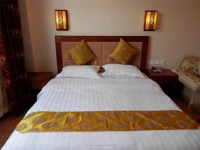 چاینیز کالچر هالیدی هتل-نانلوگوشیانگ