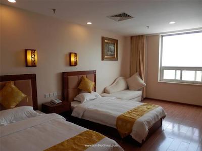 چاینیز کالچر هالیدی هتل-نانلوگوشیانگ