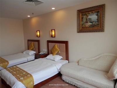 چاینیز کالچر هالیدی هتل-نانلوگوشیانگ