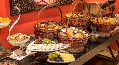 هتل آپارتمان فرست سنترال