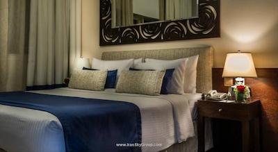 هتل آپارتمان فرست سنترال