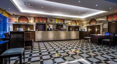 هتل آپارتمان فرست سنترال