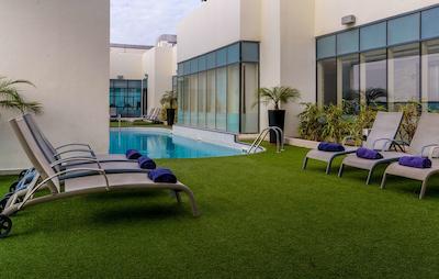 هتل آپارتمان فرست سنترال