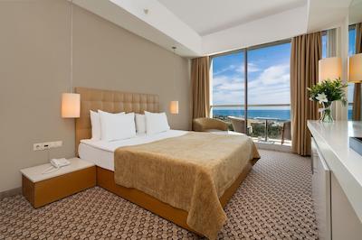 کریستال سنترو