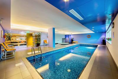 رامادا پلازا بای ویندهام دبی، دیرا