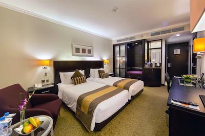 رامادا پلازا بای ویندهام دبی، دیرا