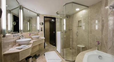 رامادا پلازا بای ویندهام دبی، دیرا