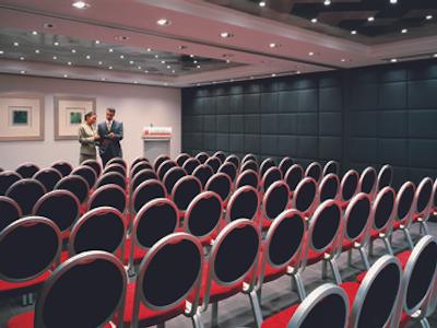 رامادا پلازا بای ویندهام دبی، دیرا