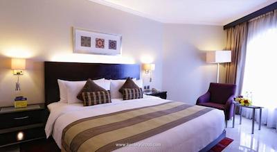 رامادا پلازا بای ویندهام دبی، دیرا