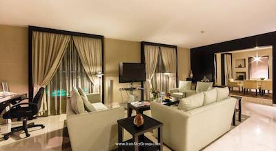 رامادا پلازا بای ویندهام دبی، دیرا