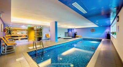 رامادا پلازا بای ویندهام دبی، دیرا