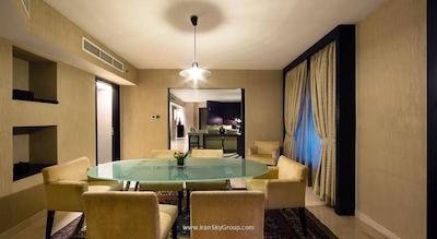 رامادا پلازا بای ویندهام دبی، دیرا