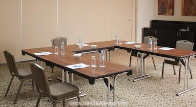 هالیدی این اکسپرس دبی ایرپورت