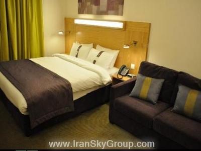 هالیدی این اکسپرس دبی ایرپورت