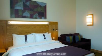 هالیدی این اکسپرس دبی ایرپورت