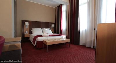 مرکور رما پیازا بولونیا