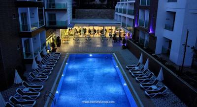 کلئوپاترا اطلس هتل