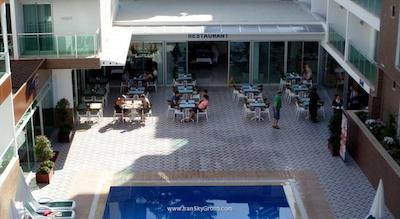 کلئوپاترا اطلس هتل