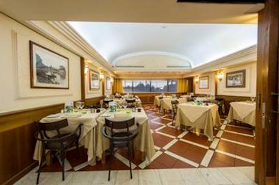 هالیدی این رم اورلیا