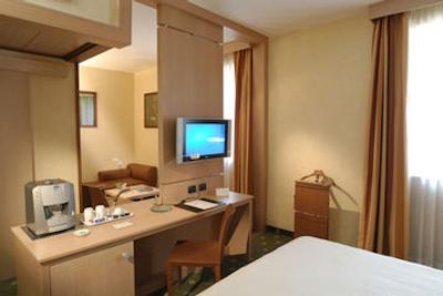 هالیدی این رم اورلیا