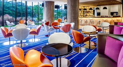 هالیدی این آتریوم