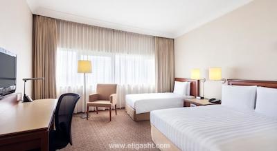 هالیدی این آتریوم