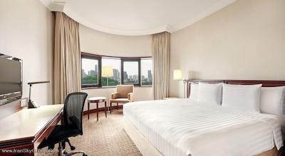 هالیدی این آتریوم