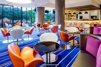 هالیدی این آتریوم